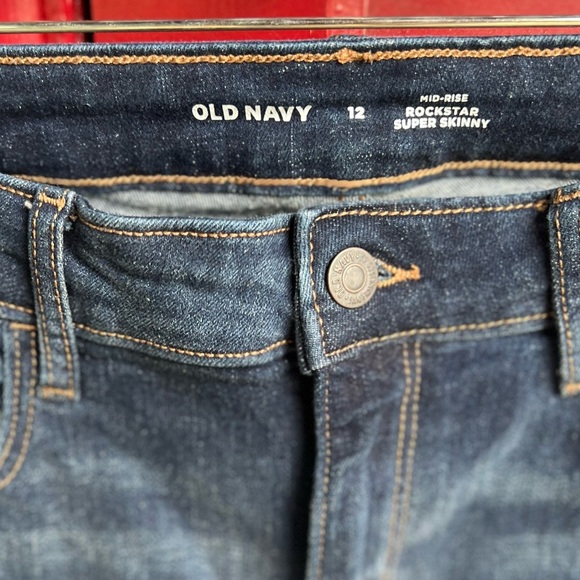 Women’s old navy size 12 mid rise rockstar super skinny Blue Denim Jeans - Picture 2 of 8